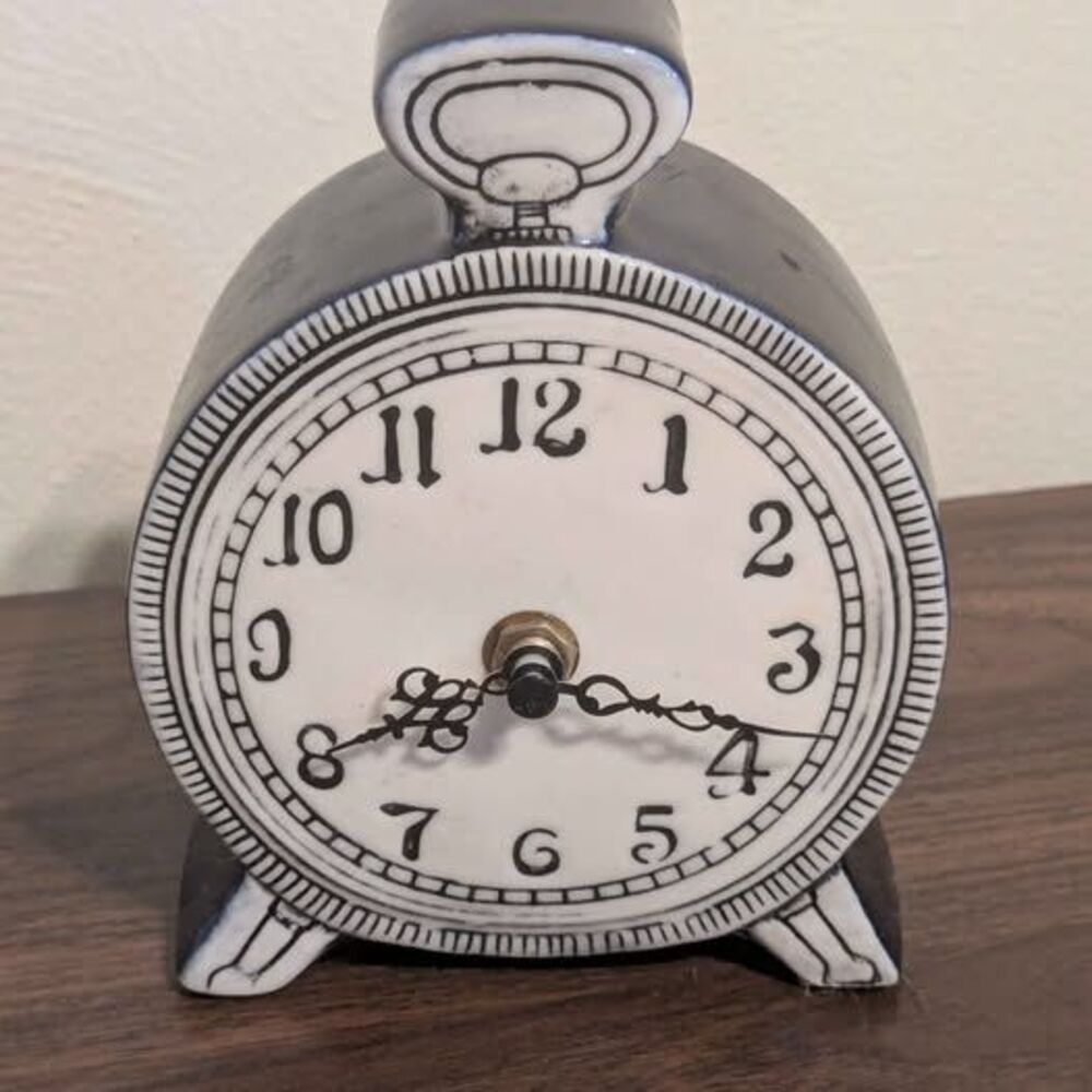 Vintage Bluewater Sinware Clock